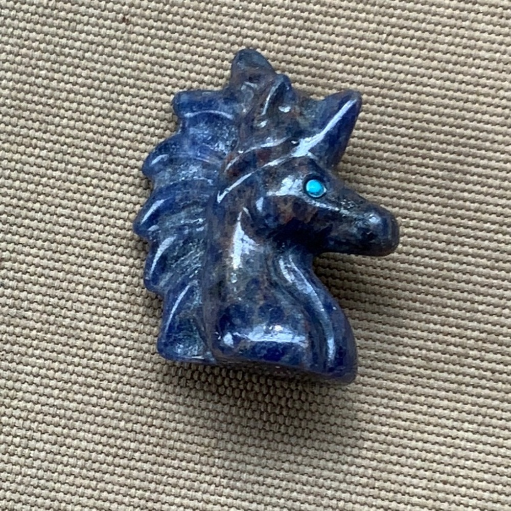 SODALITE HAND CARVED UNICORN